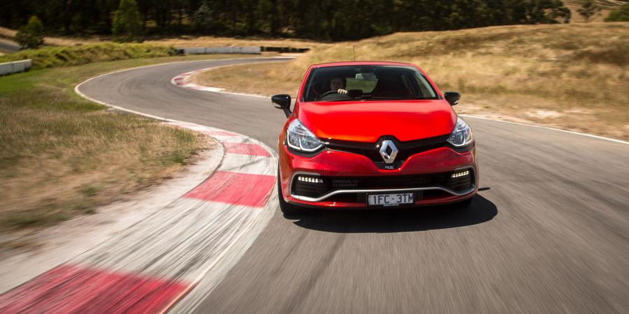  Renault Clio R.S. 220 Trophy 2016 года  (AU) (фото 14 из 30)